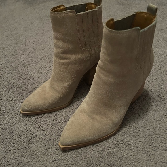 Marc Fisher oshay booties size 6 - Picture 7 of 11